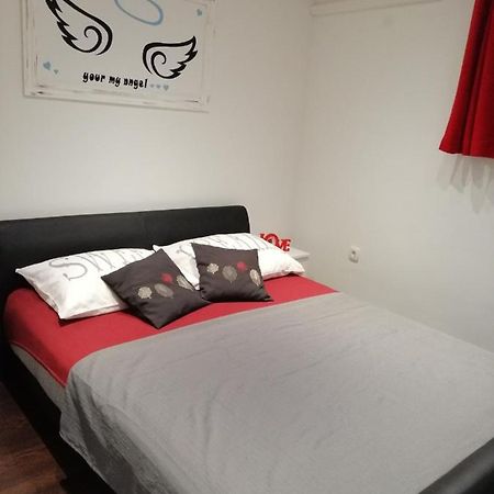 Gabi Appartement Makarska Buitenkant foto