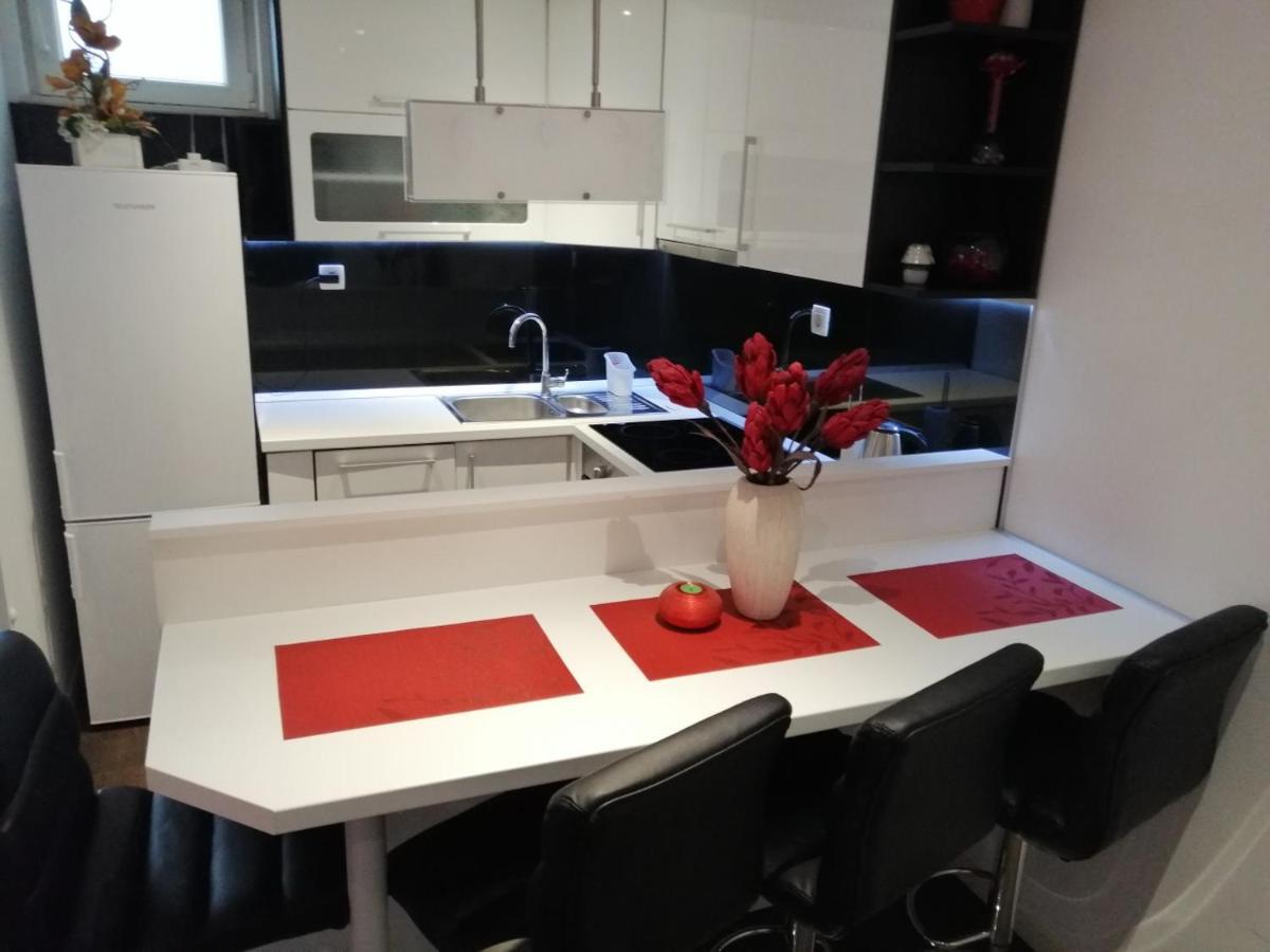 Gabi Appartement Makarska Kamer foto
